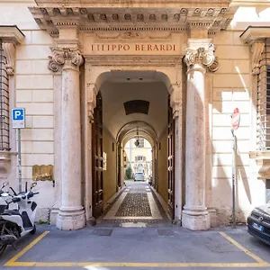 https://a-casa-di-g.it-romehotels.com